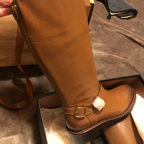 Coach Boots - Picture 2 of 9
